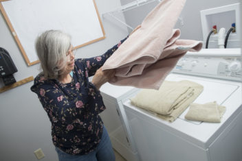 United Helpers213 doing laundry2