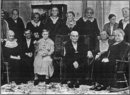 Elder women Women are admitted to United Helpers Home